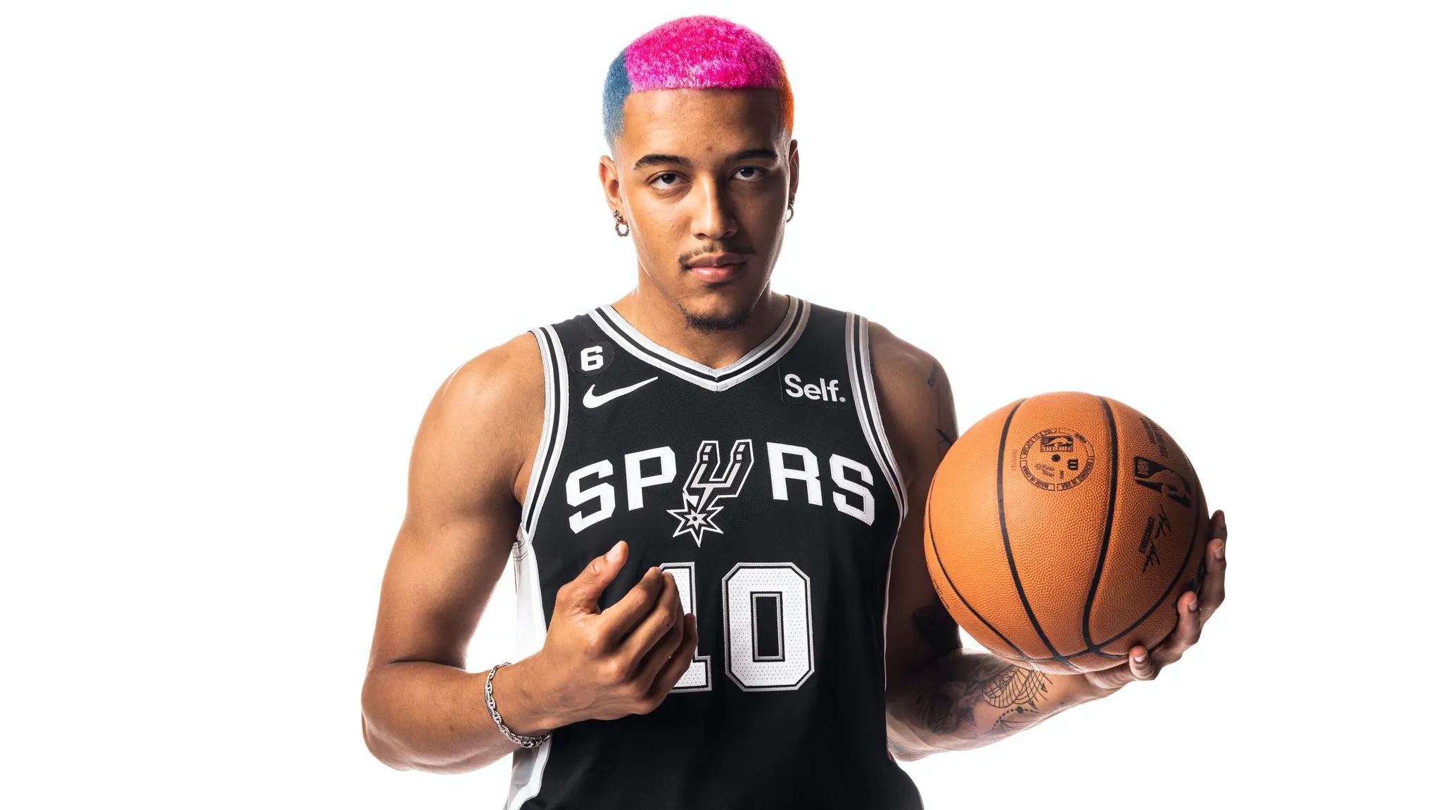 Sochan debiutuje w Spurs