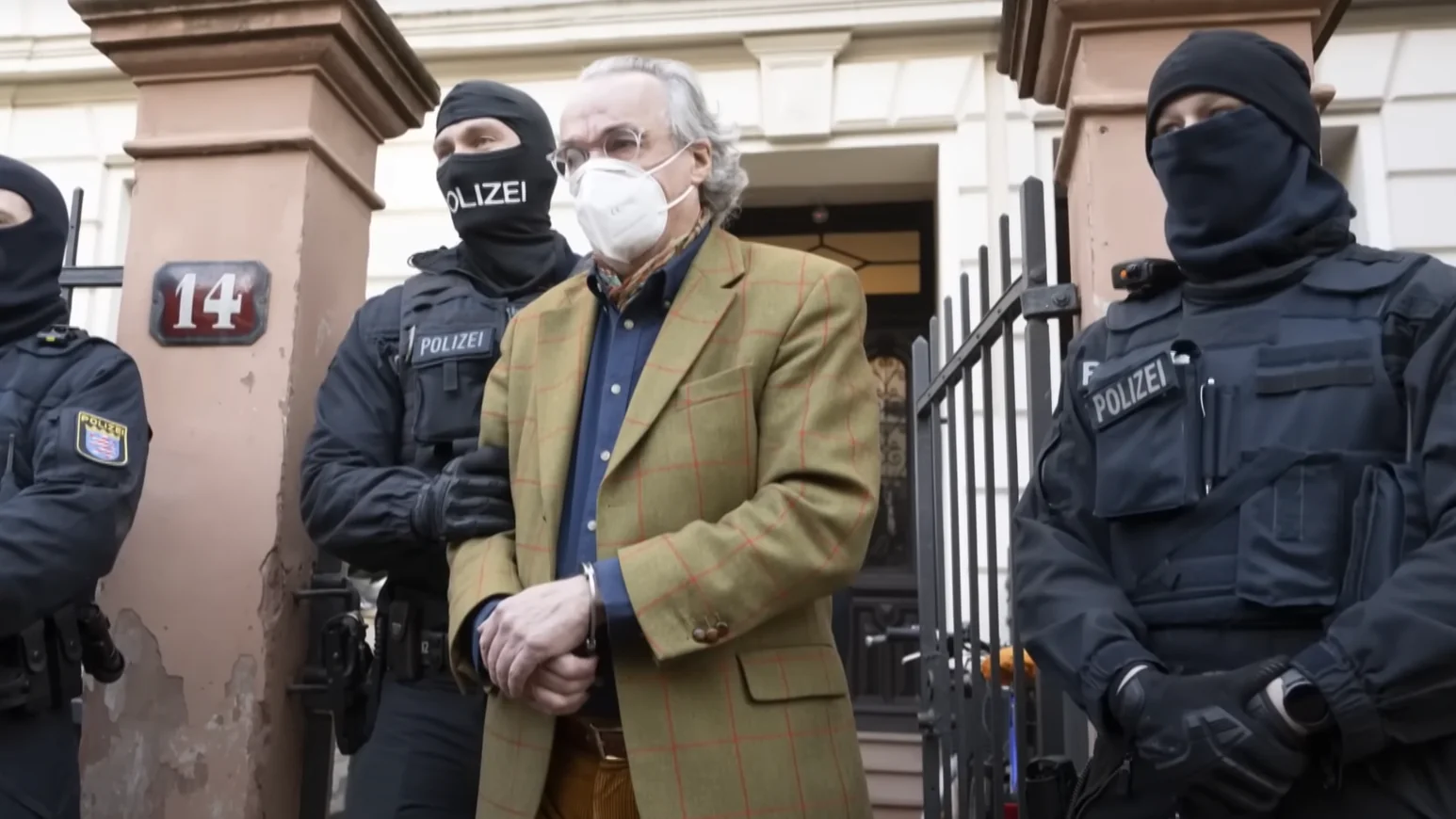 Banda świrów rozbita