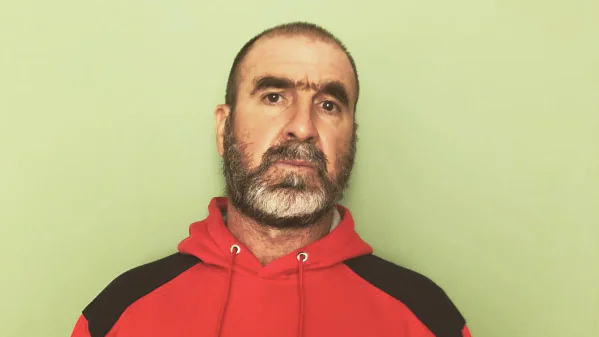 Cantona poucza CR7