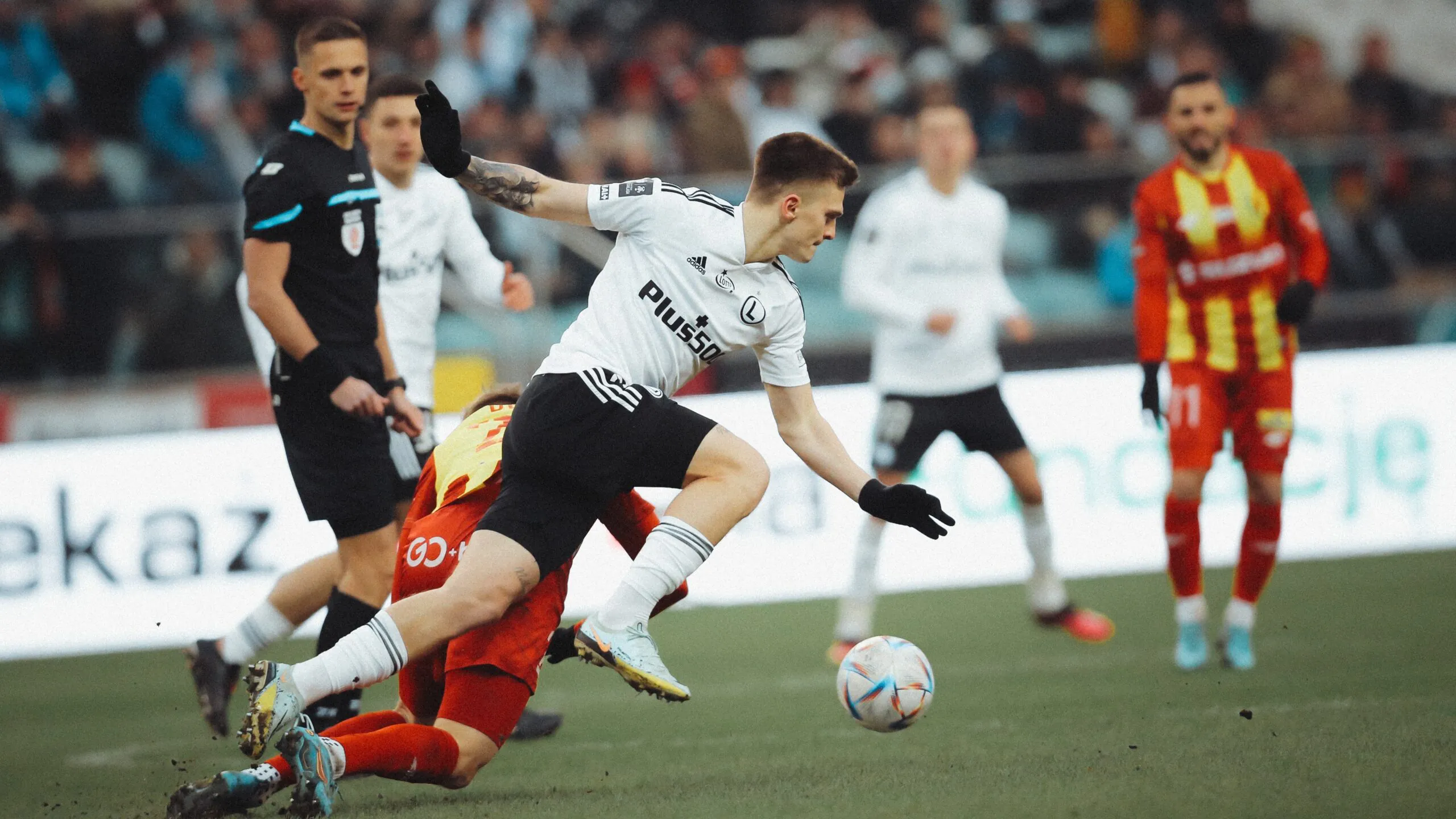 Legia goni Raków