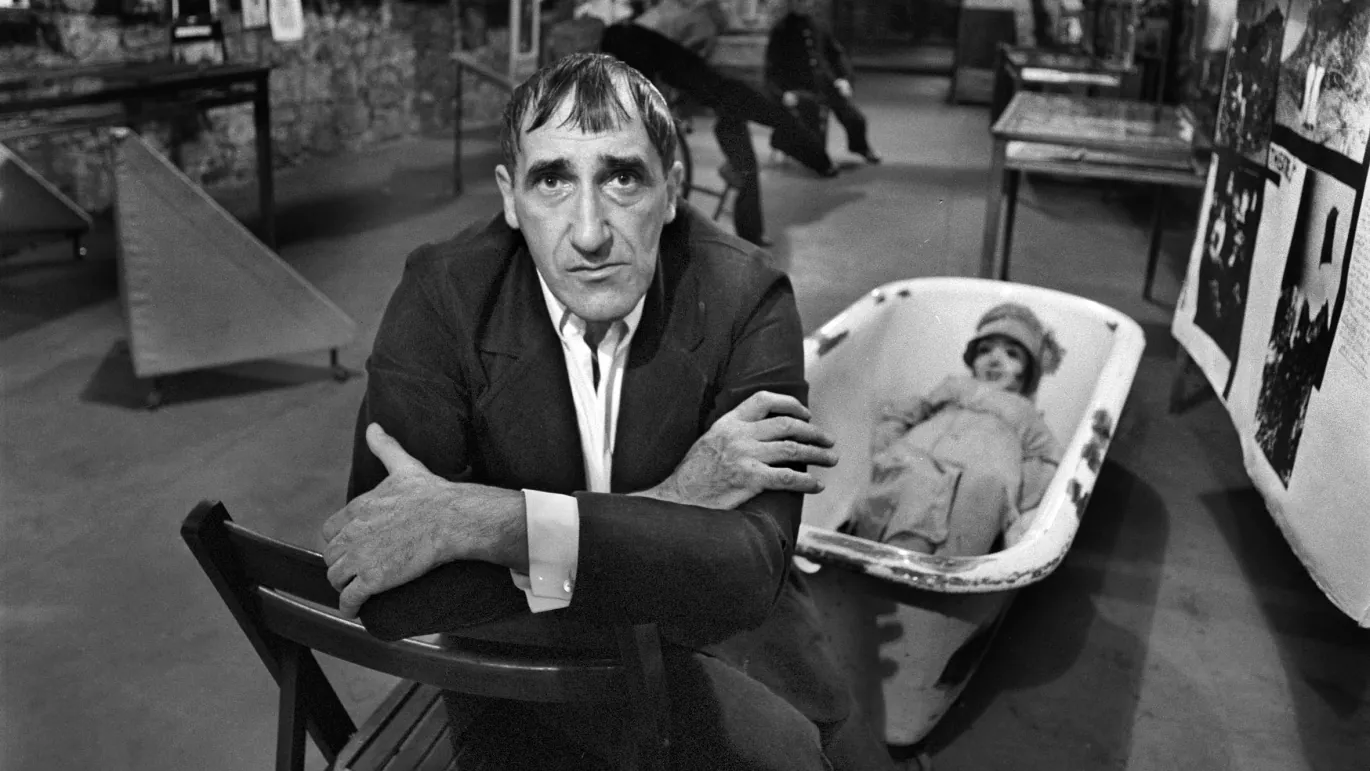 „Umarła klasa” w podróży