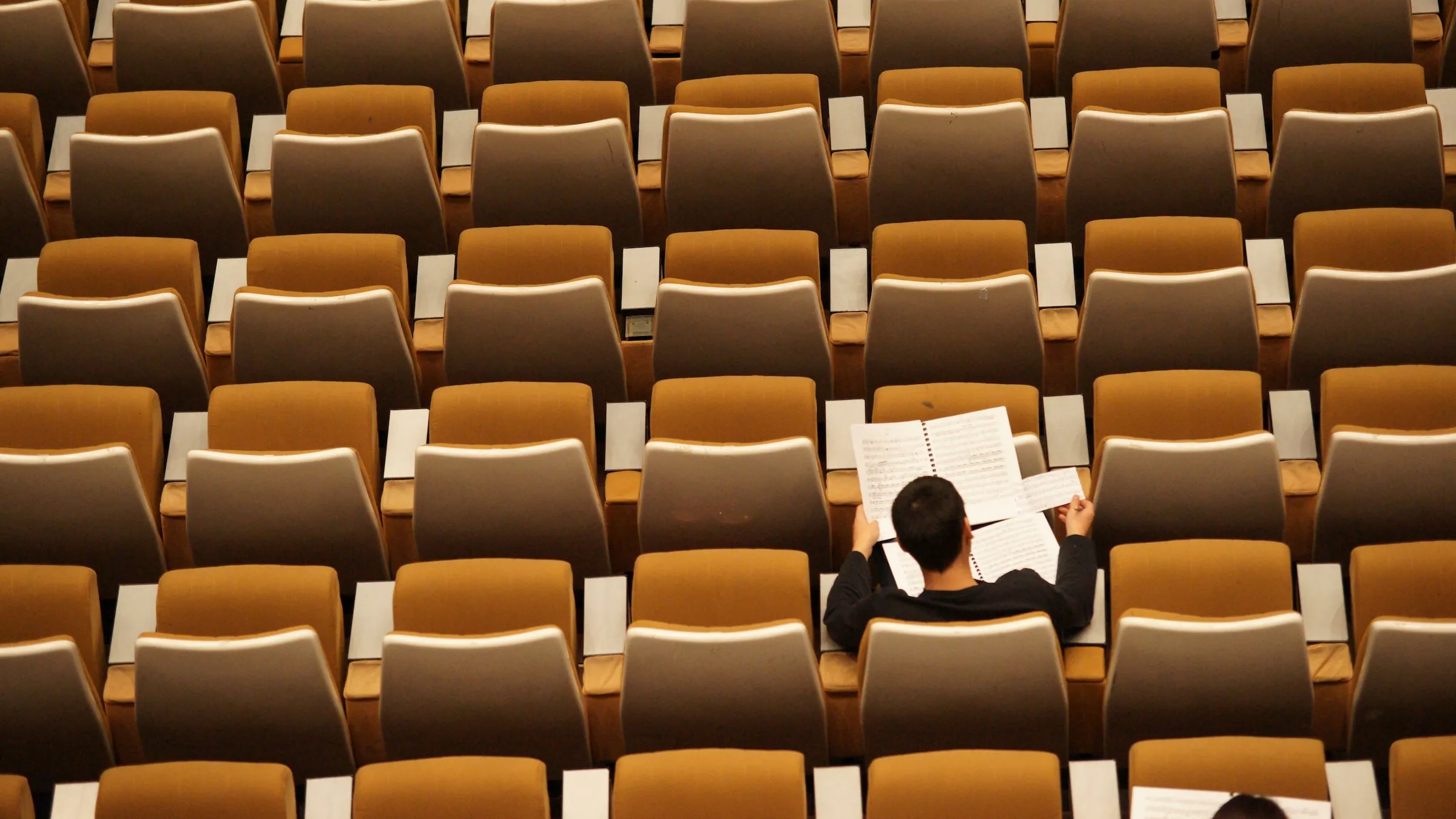 „Szybka ścieżka” w edukacji, czyli magister ministra!