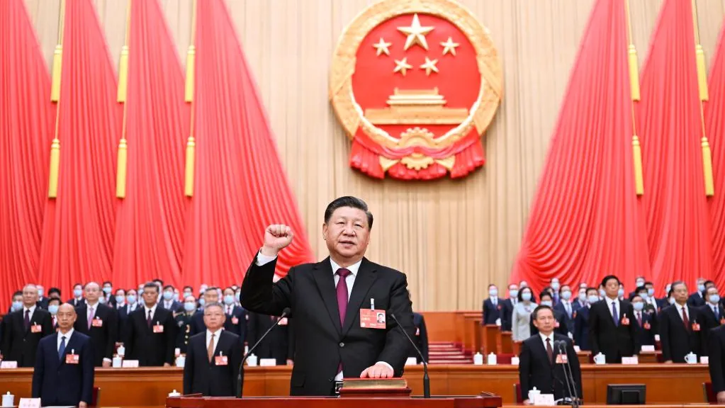 Profile: With popular mandate, Xi Jinping spearheads new drive to modernize China