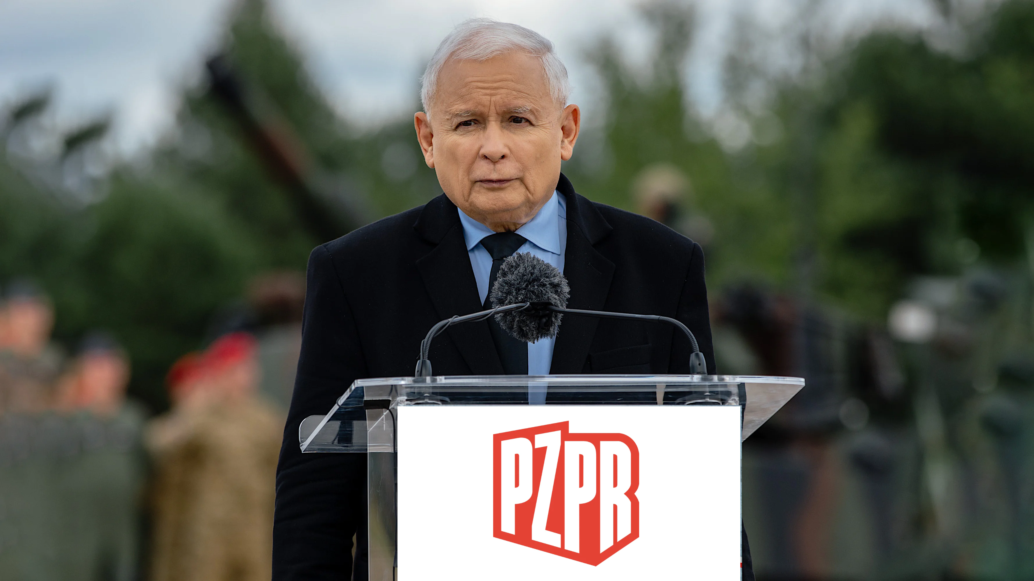 Jak PiS do komuny się upodobnił