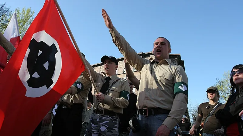 Współczesny faszyzm na horyzoncie. Wywiad z Przemysławem Witkowskim