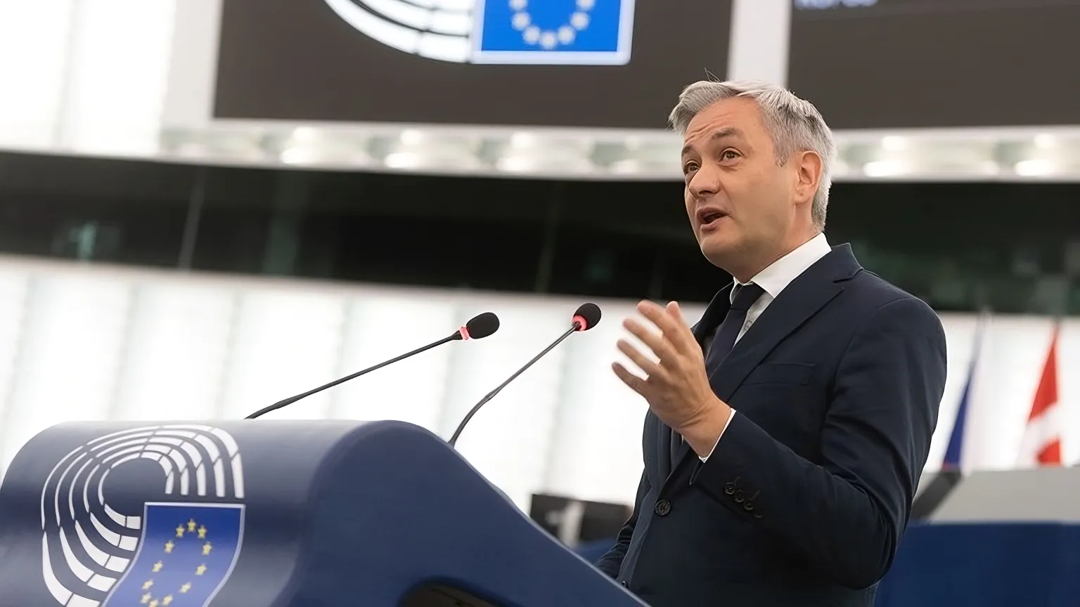 Polska pod ostrzałem w sprawie afery wizowej