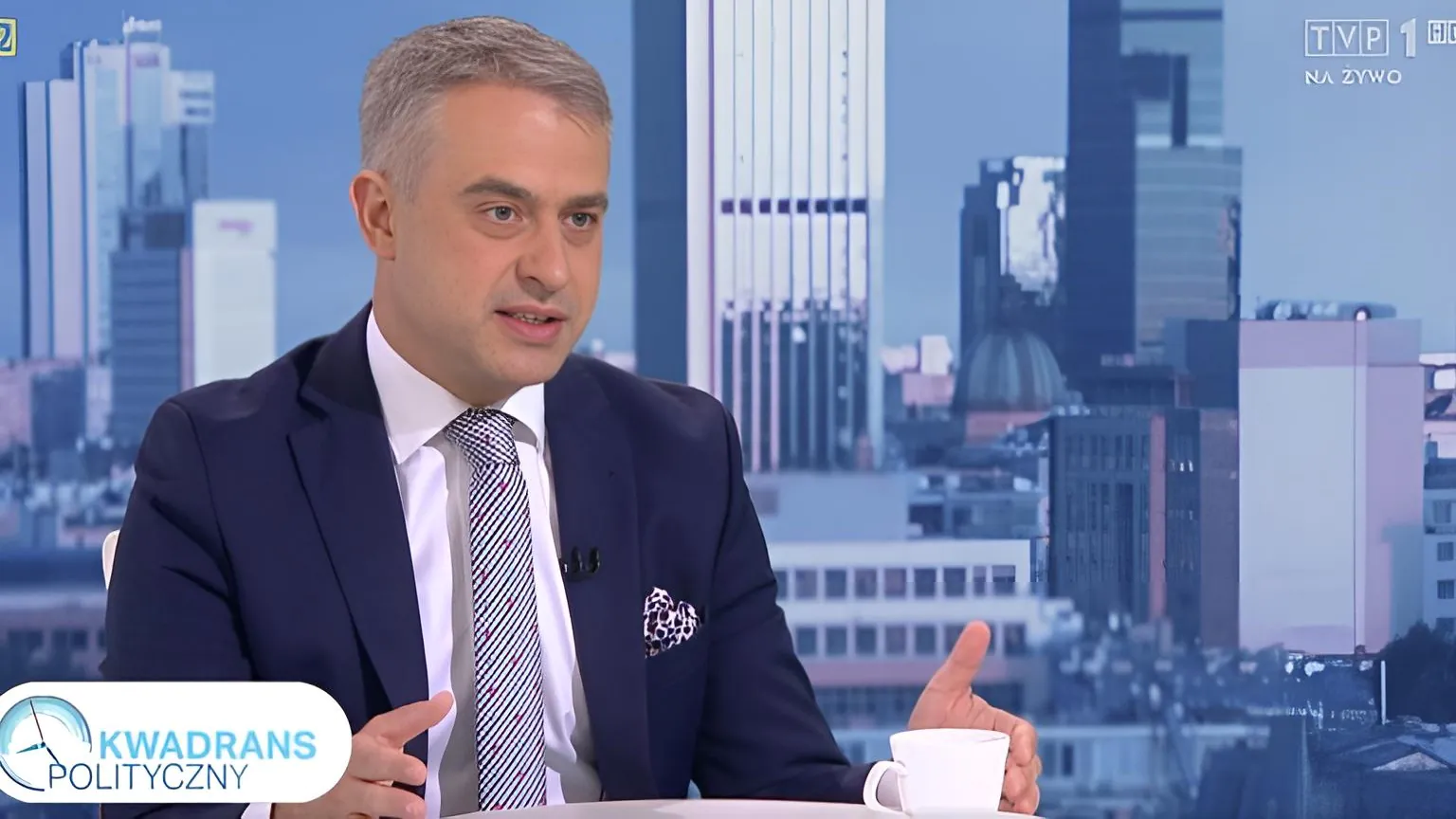 Między innowacją a kontrolą AI