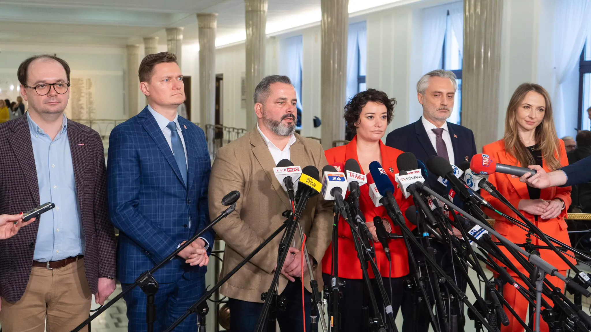Renta wdowia: większość klubów parlamentarnych na tak