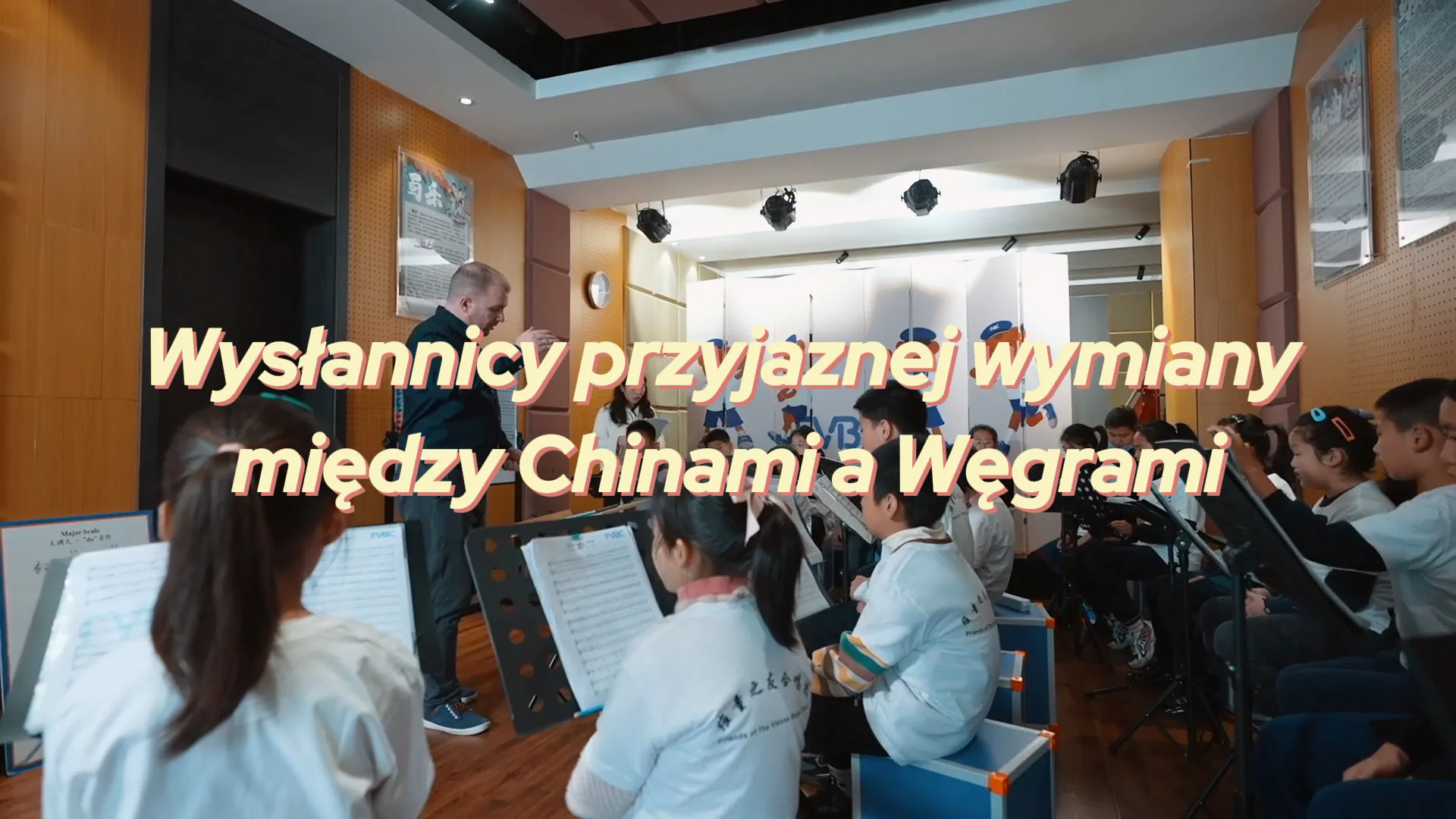 Wysłannicy przyjaznej wymiany między Chinami a Węgrami