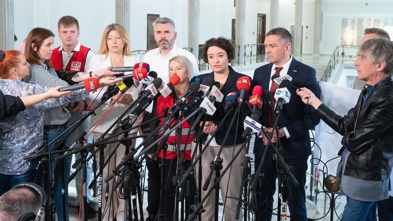 Lewica mówi „nie” dla handlu w niedzielę