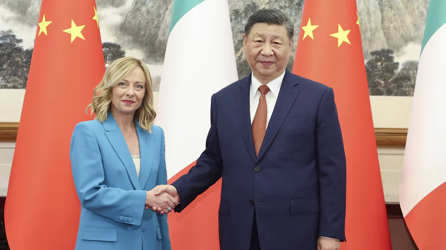 Xi Jinping spotkał się w Pekinie z premier Włoch Giorgią Meloni