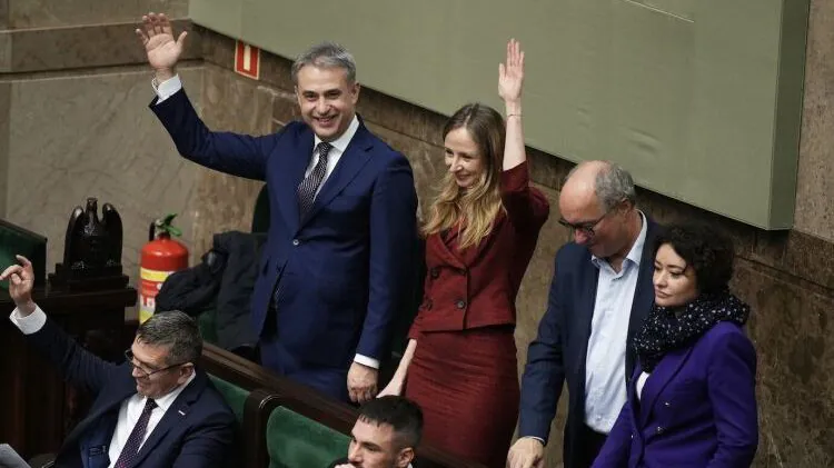 Sukces ponad podziałami