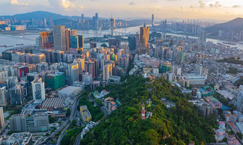 Xinhua Headlines: Thriving Macao dispels doubts about „one country, two systems”