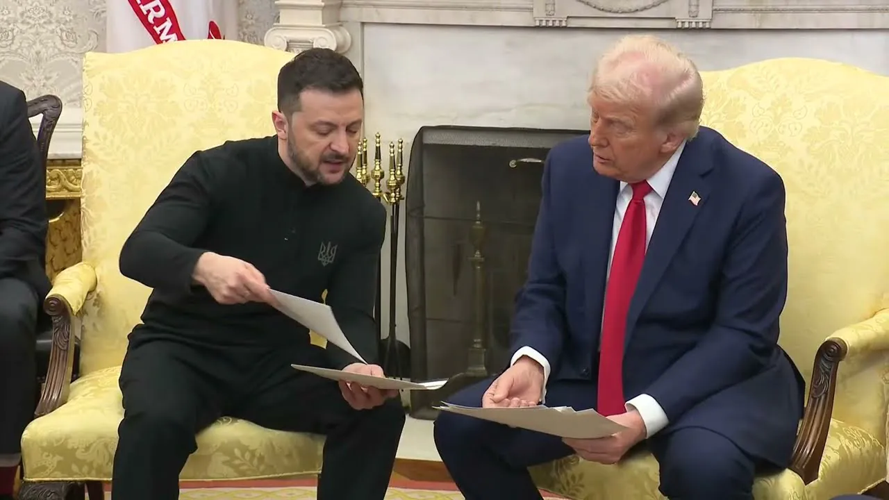 Dyplomacja przy trumnie papieża?