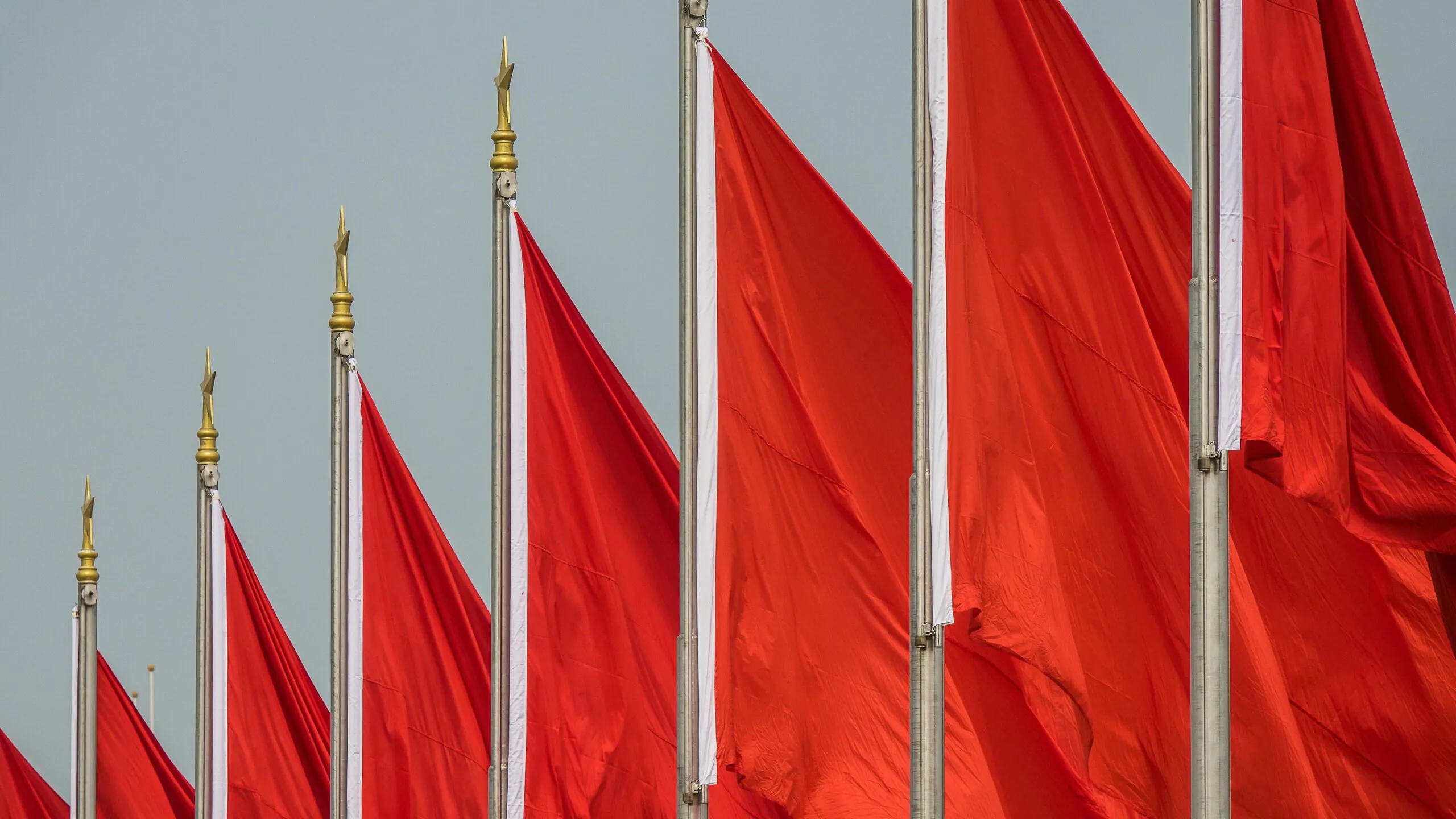 1 maja – dzień walki o godną pracę