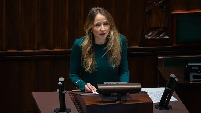 Zasiłek pogrzebowy w górę do 7000 zł. „Obiecane – zrealizowane” dzięki Lewicy