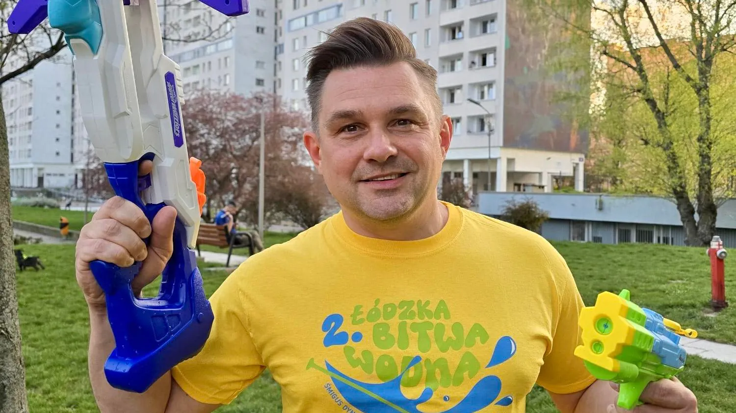 Z pistoletem na wodę – wenecką!