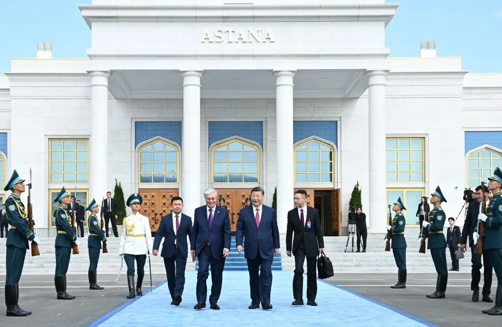 Xi leaves Astana after attending 2nd China-Central Asia Summit