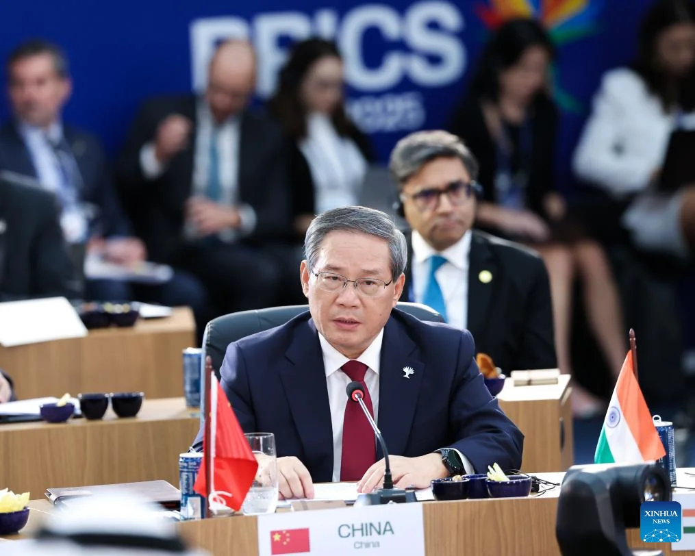 Li Qiang wziął udział w szczycie BRICS w Rio de Janeiro