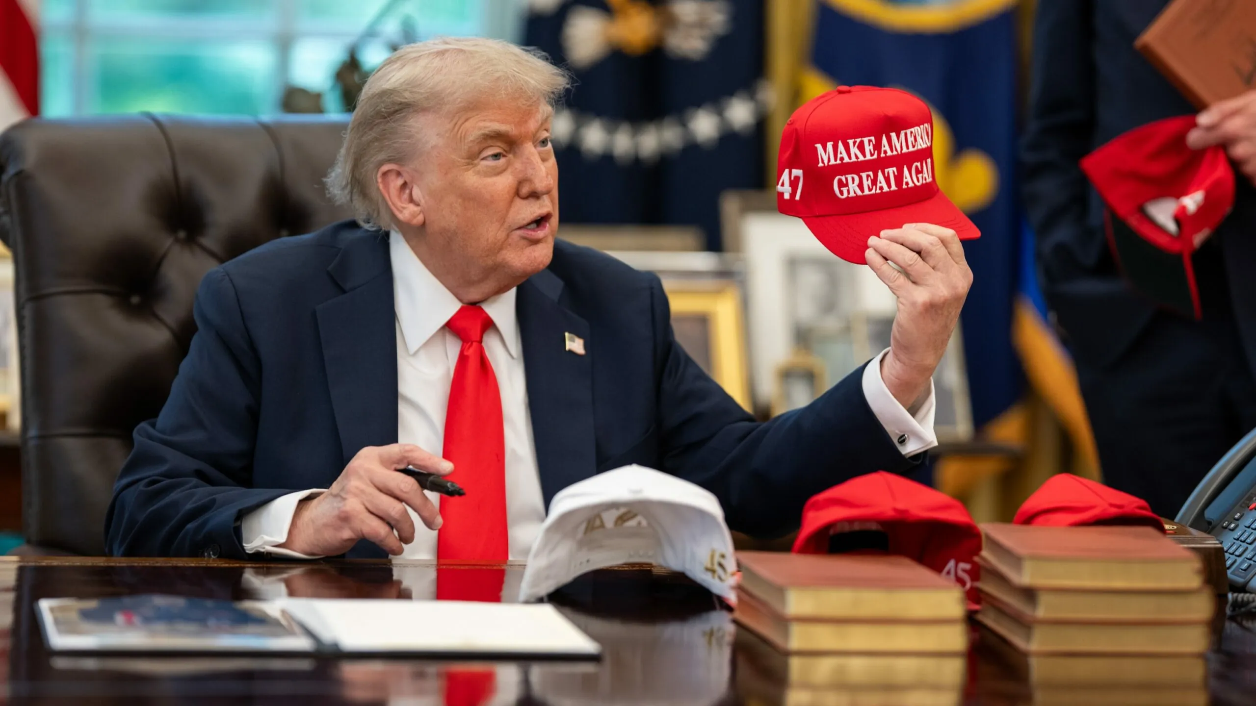 Cła, chipy i groźby. Trump atakuje Europę za cyfrowe regulacje