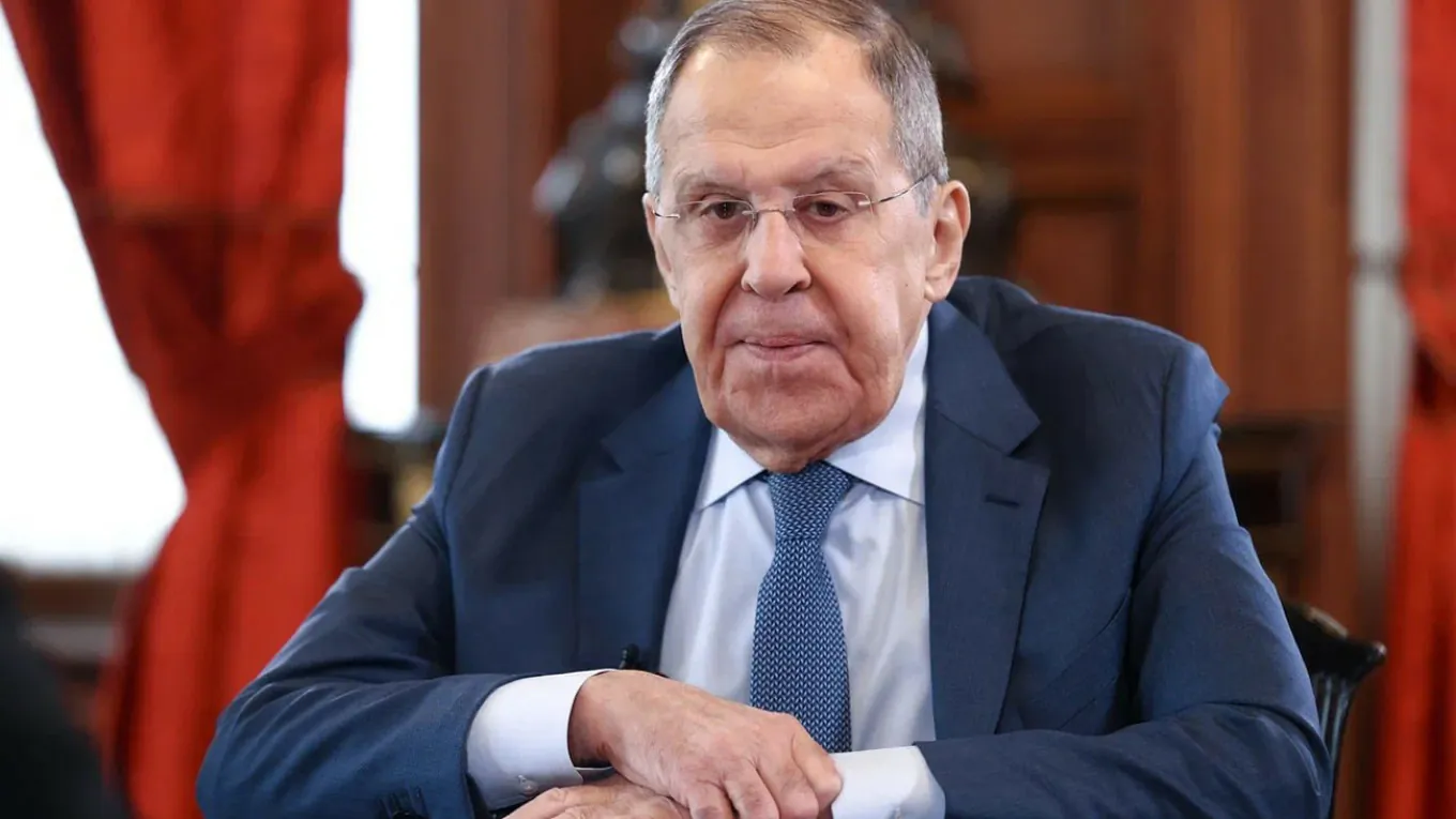 Ławrow: „Nie ma zaplanowanego spotkania Putina z Zełenskim”