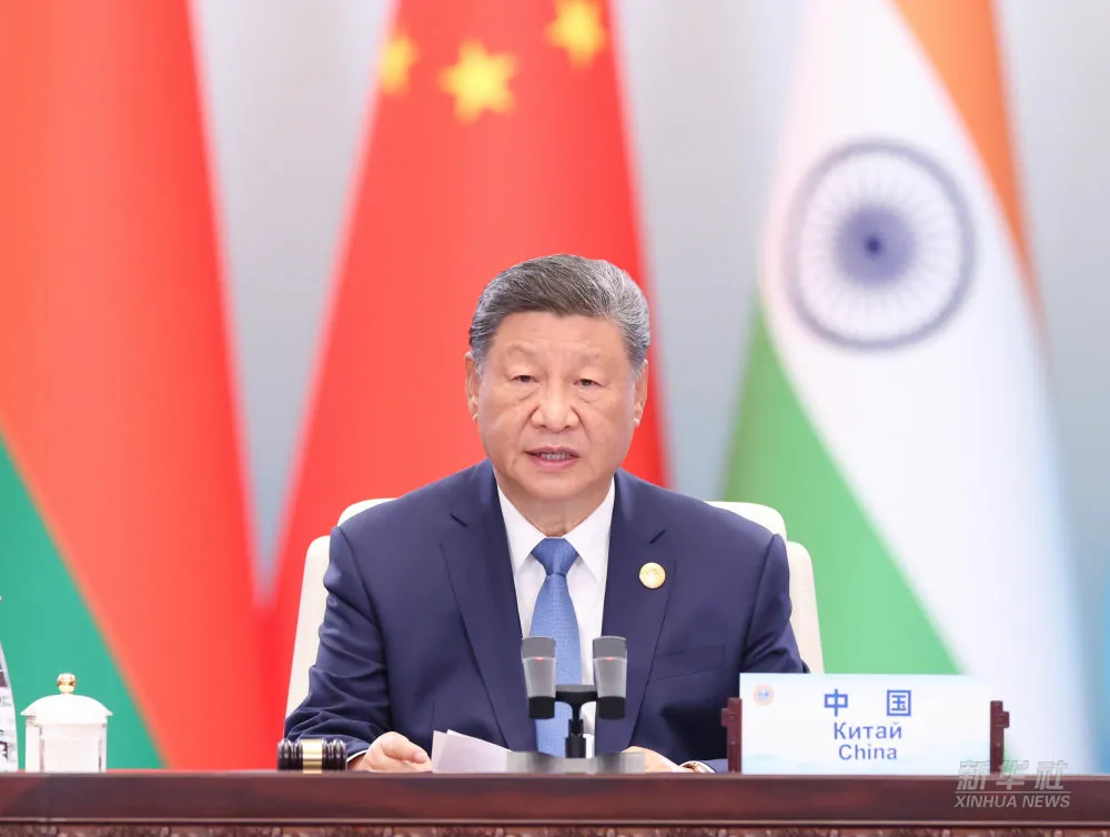 Xi Jinping: Szanghajska Organizacja Współpracy powinna być wzorem we wdrażaniu globalnych inicjatyw zarządzania