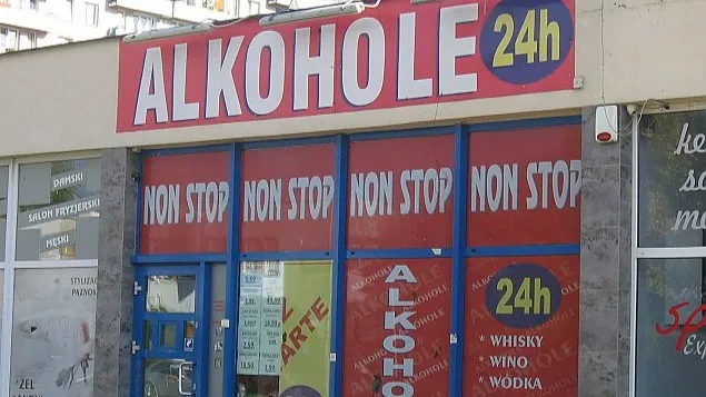 Warszawa jednak z nocną prohibicją