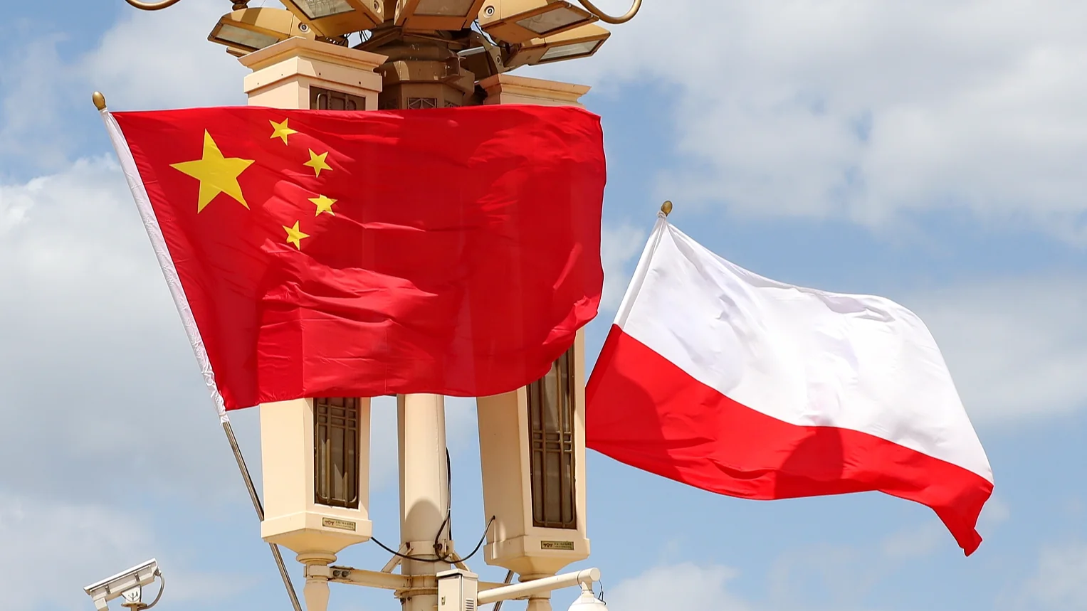 Razem na rzecz stabilnego i długofalowego rozwoju relacji chińsko-polskich