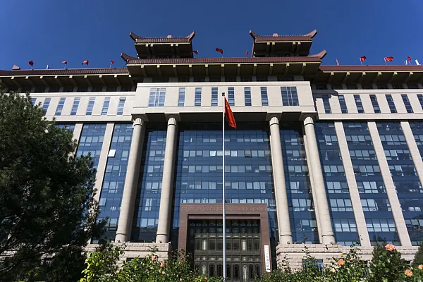 Specjalne opłaty portowe dla statków związanych z USA wchodzą w życie&nbsp;