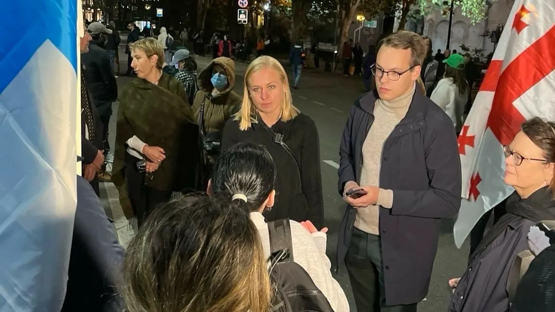 Szefowa OBWE ukarana mandatem za obecność na proteście w Tbilisi