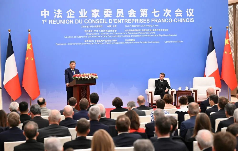 Xi Jinping i Macron uczestniczyli w 7. posiedzeniu Chińsko-Francuskiej Rady Biznesowej
