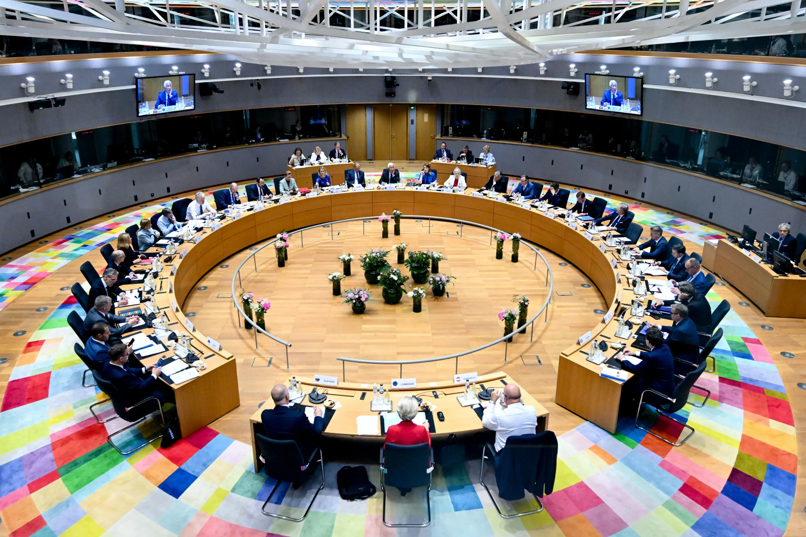 UE zatwierdza pożyczkę dla Ukrainy