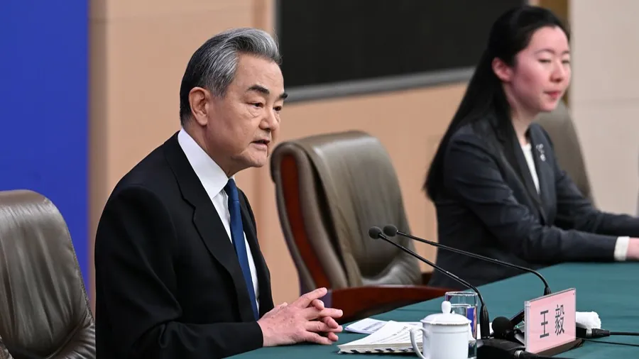 Wang Yi o relacjach Chiny–UE: wzajemna zależność nie jest ryzykiem
