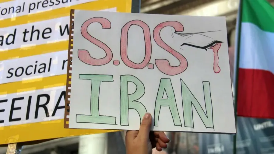 Kto ma wyzwolić Iran?