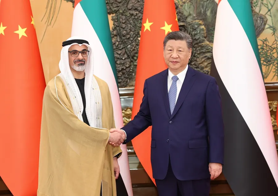 Xi Jinping spotkał się z następcą tronu Abu Zabi w ZEA