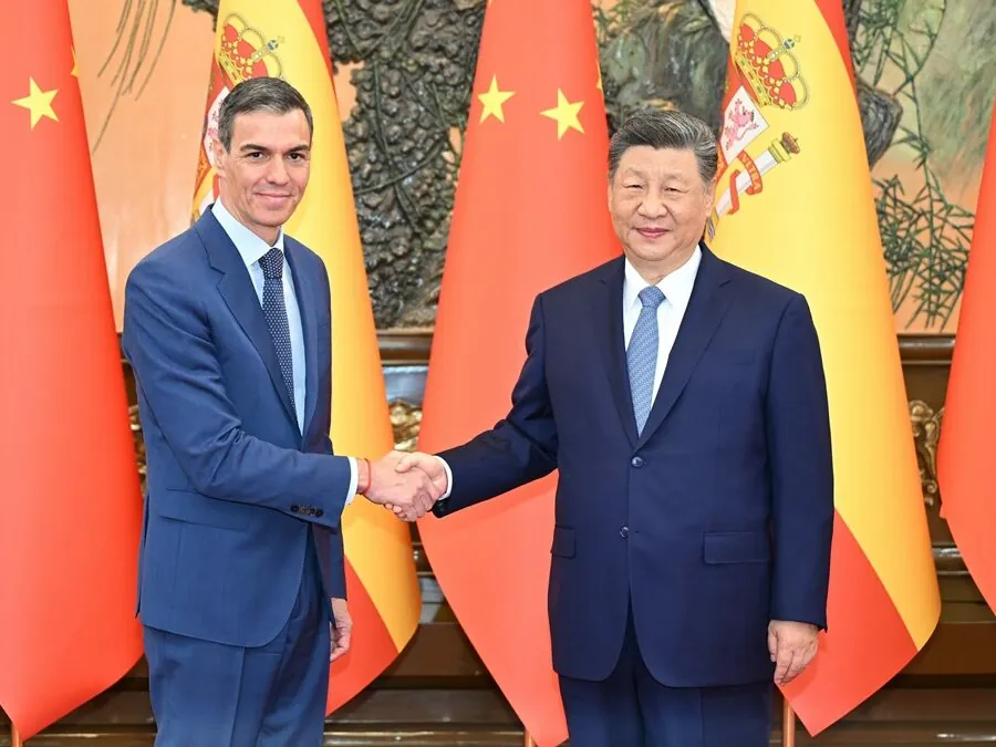 Xi Jinping spotkał się z premierem Hiszpanii